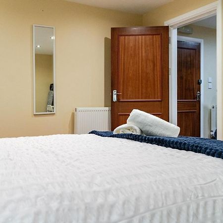 Cozy Flat In Walsall Town Centre מראה חיצוני תמונה